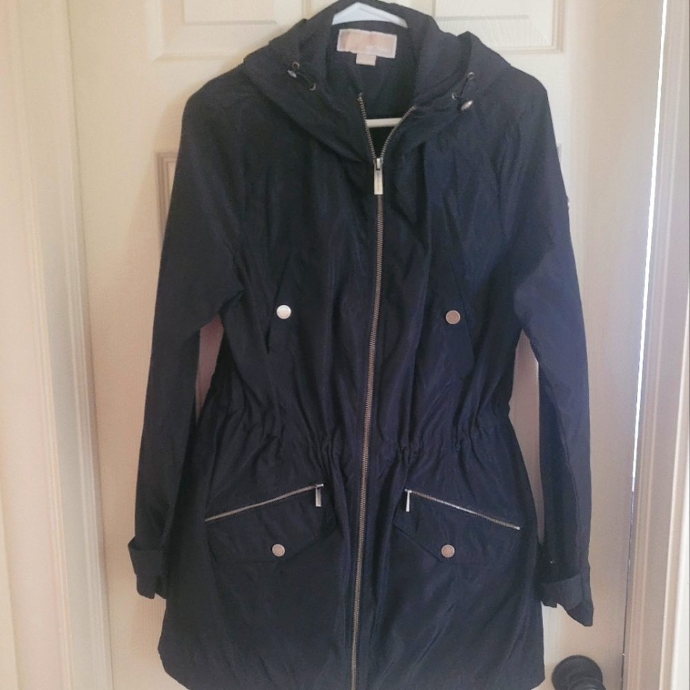 MK rain coat w/hoodie